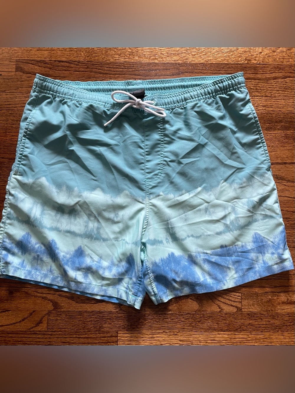 Huk Men's Aqua and Blue Tie-Dye Swim Trunks